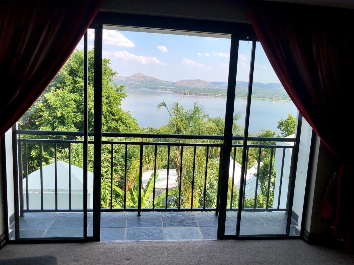 Kosmos Lodge Hartbeespoort Eksteriør billede