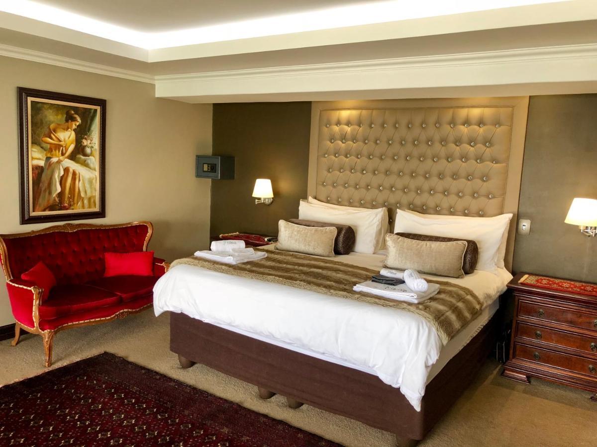 Kosmos Lodge Hartbeespoort Eksteriør billede