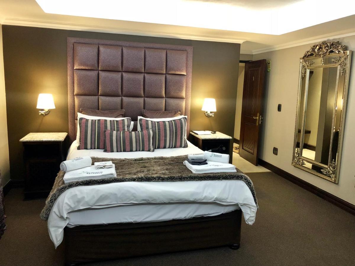 Kosmos Lodge Hartbeespoort Eksteriør billede