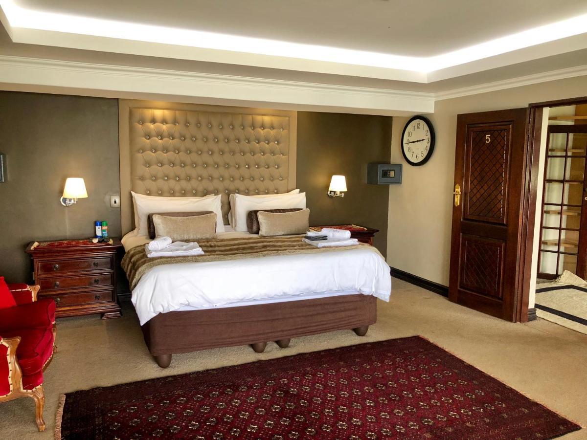 Kosmos Lodge Hartbeespoort Eksteriør billede