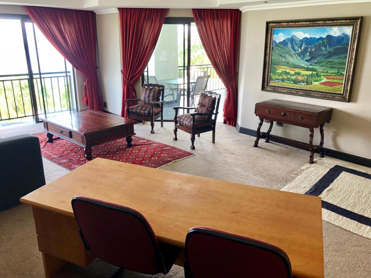 Kosmos Lodge Hartbeespoort Eksteriør billede