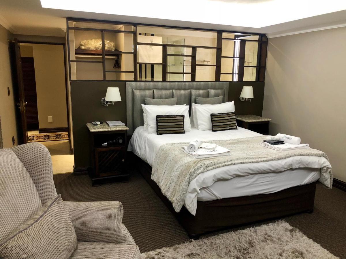 Kosmos Lodge Hartbeespoort Eksteriør billede