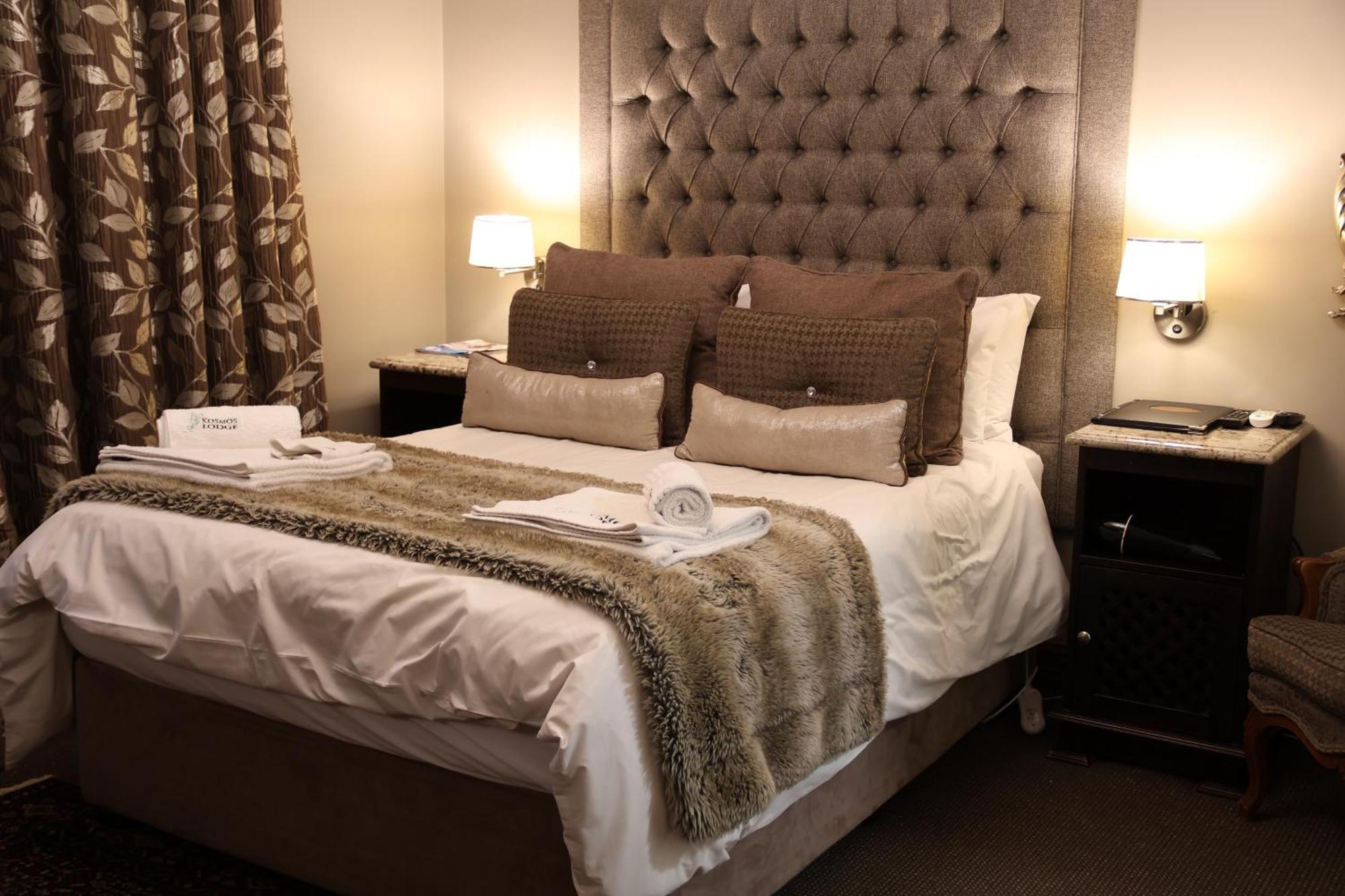 Kosmos Lodge Hartbeespoort Eksteriør billede