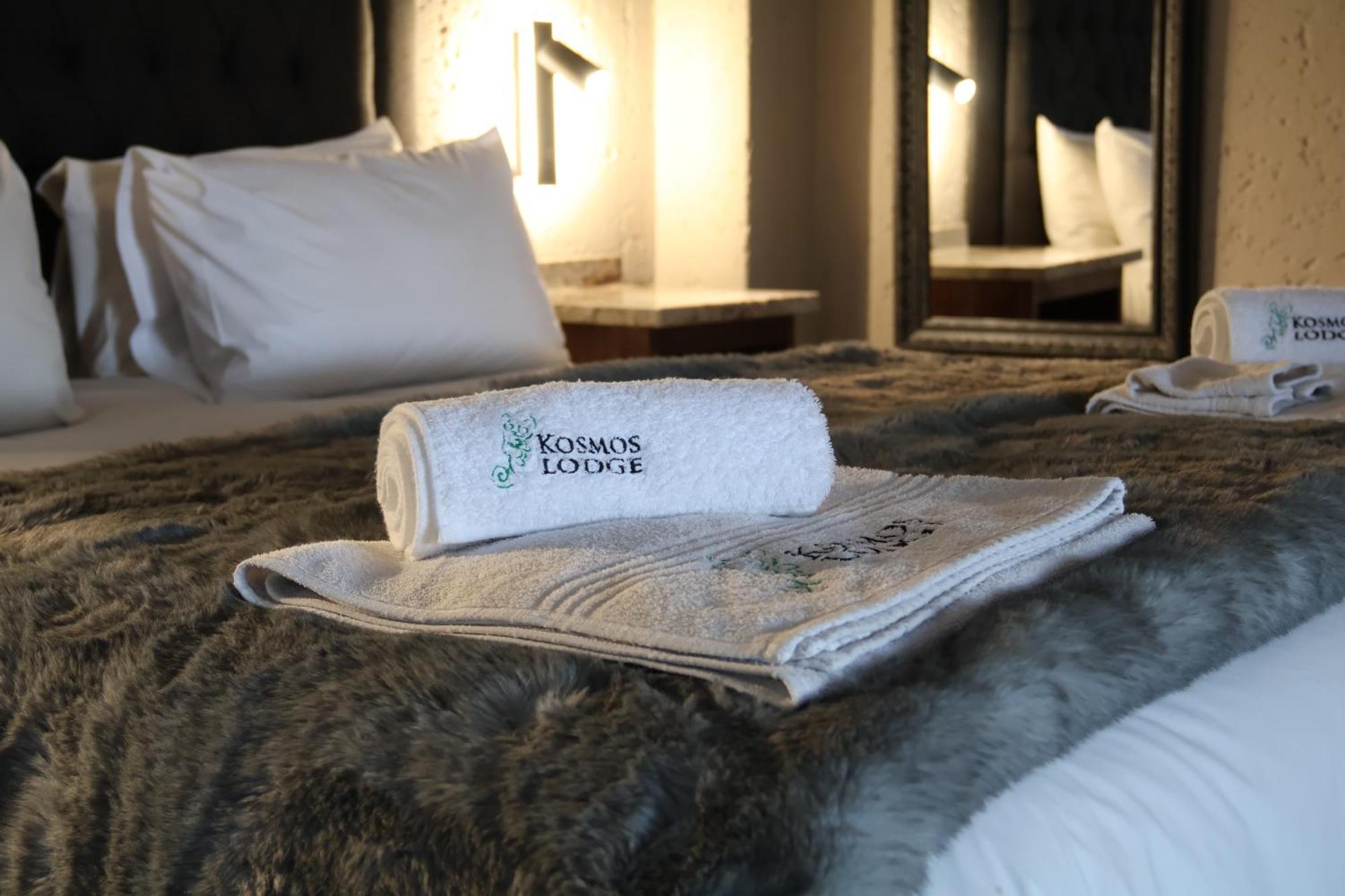 Kosmos Lodge Hartbeespoort Eksteriør billede