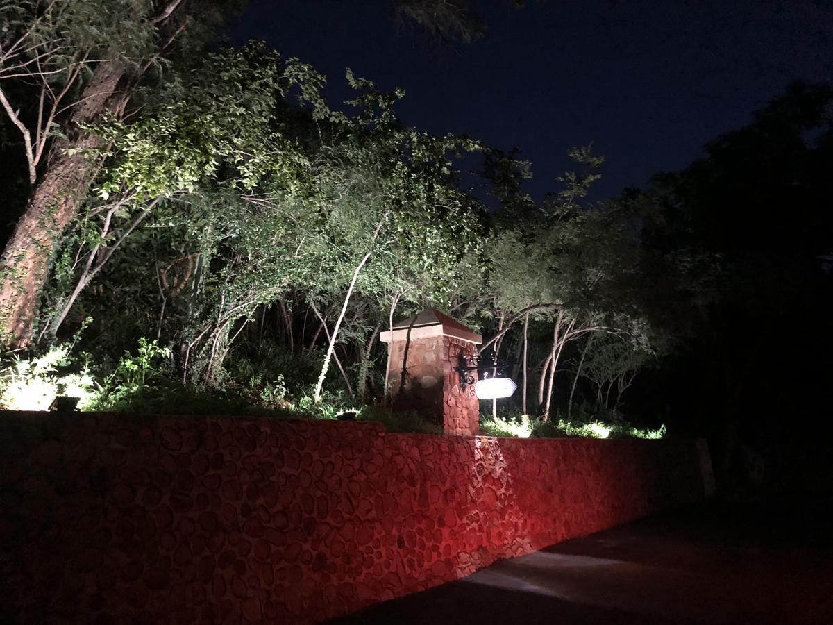 Kosmos Lodge Hartbeespoort Eksteriør billede